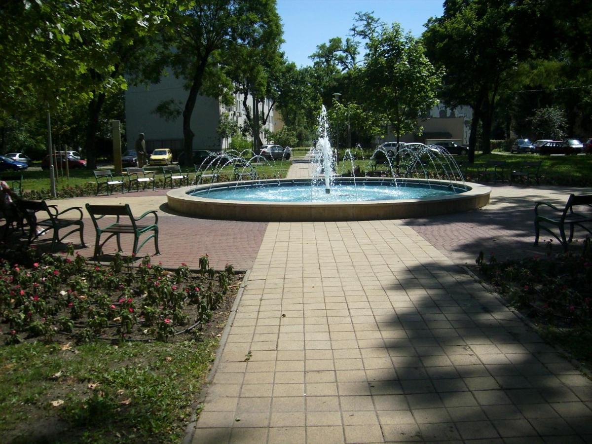 2 Studio Budapest Bagian luar foto