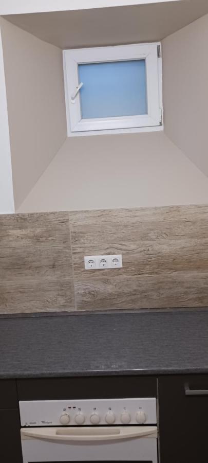 2 Studio Budapest Bagian luar foto