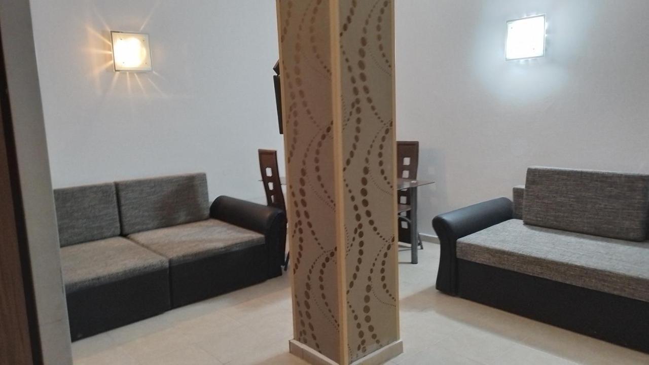 2 Studio Budapest Bagian luar foto
