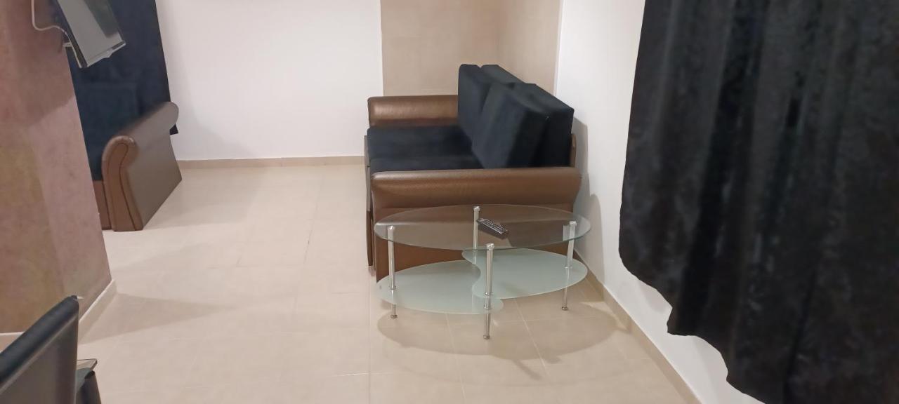 2 Studio Budapest Bagian luar foto
