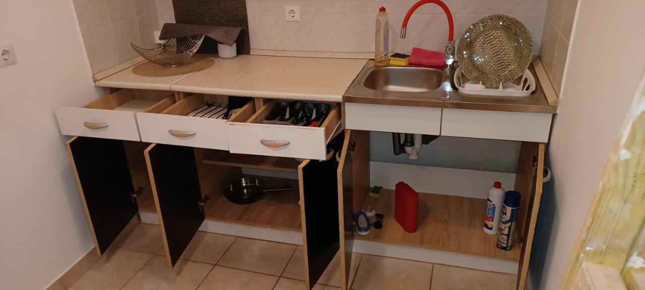 2 Studio Budapest Bagian luar foto